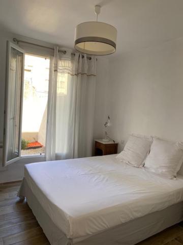 Appartamento Lumineux extérieur proche gare et stationnement privé Avignone Esterno foto